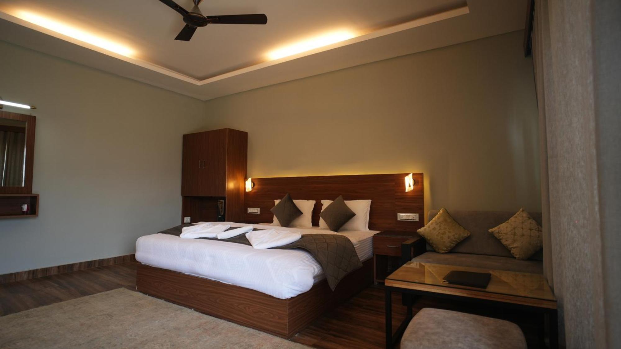 מלון מוקטשוואר The Foresta By Orchid Hospitality & Holidays מראה חיצוני תמונה